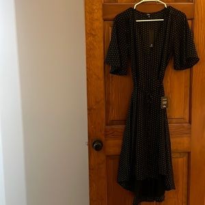 NWT Lulus Wrap Dress size XS